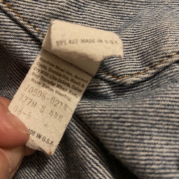 Men’s Levi’s Denim Jacket 44R Perfect - Picture 7 of 10